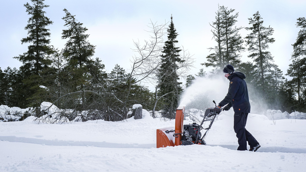 ST 124 SNOW THROWER EU - 970449302