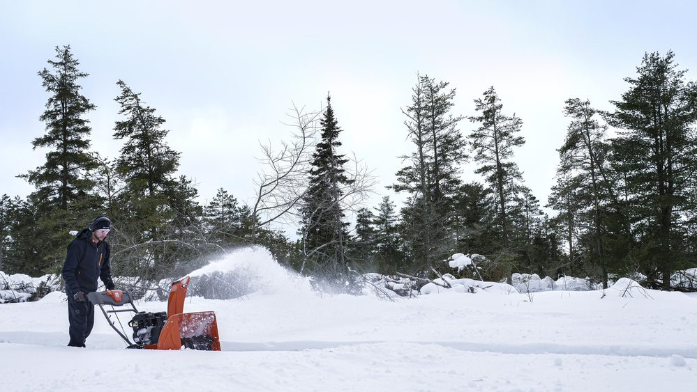 ST 124 SNOW THROWER EU - 970449302