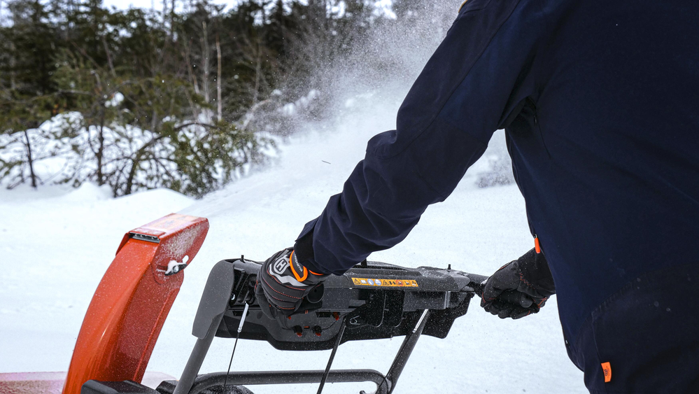 ST 124 SNOW THROWER EU - 970449302